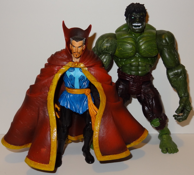 Dr. Strange and Hulk - Marvel Legends