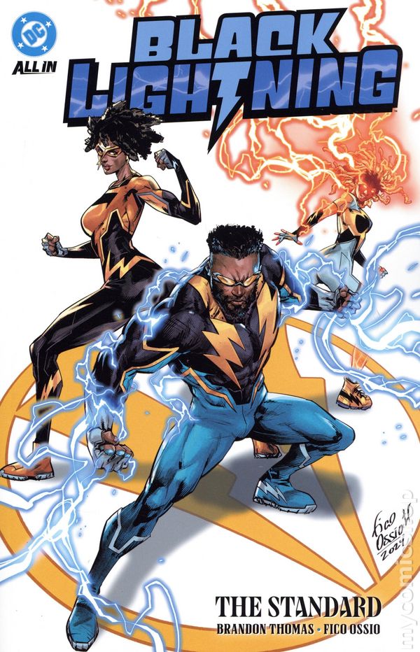 Black Lightning The Standard Trade Paperback All in 1 - mycomicshop